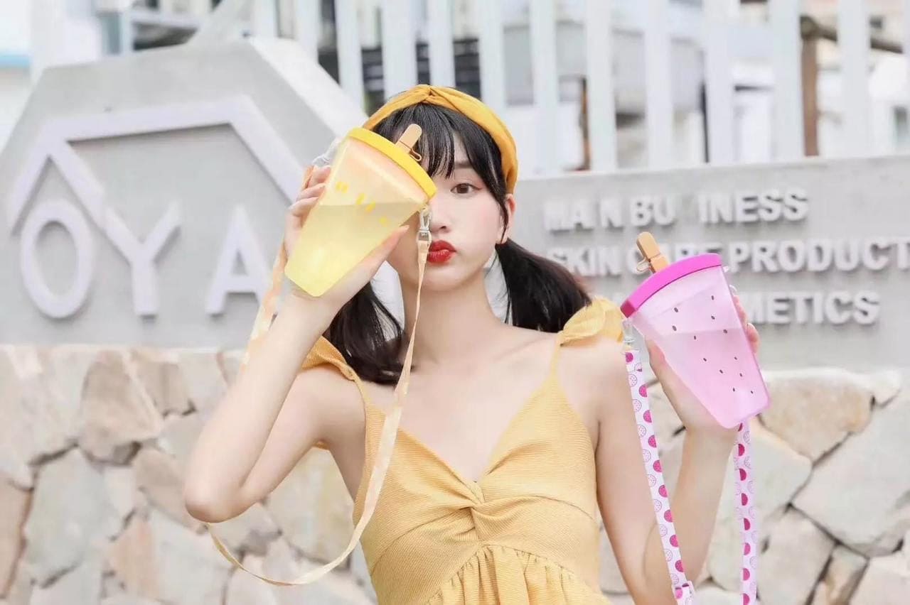 Summer Fruity Popsicle Water Bottle, Watermelon Shaped Water Bottle with Straw, Anti-Fall Portable Kids Bottle Summer Fruity Popsicle Water Bottle, Watermelon Shaped Water Bottle with Straw, Anti-Fall Portable Kids Bottle